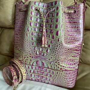 LKNW Brahmin Marlowe Large Leather Drawstring Bucket Bag Melbourne Sweetener